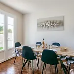 Jolie Maison Pour 4, Avec Jardin, A Dom wakacyjny *