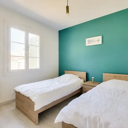 Casa de Férias Jolie Maison Pour 4, Avec Jardin, A Ars-en-Ré