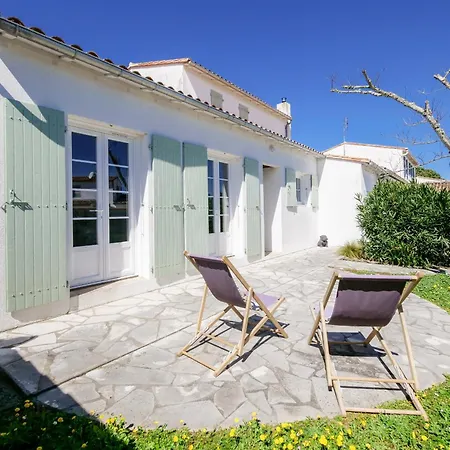 Jolie Maison Pour 4, Avec Jardin, A Ars-en-Re